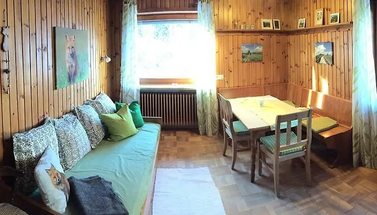 בית כפרי באייריש אייסנשטיין Ferienwohnung Waldheimat