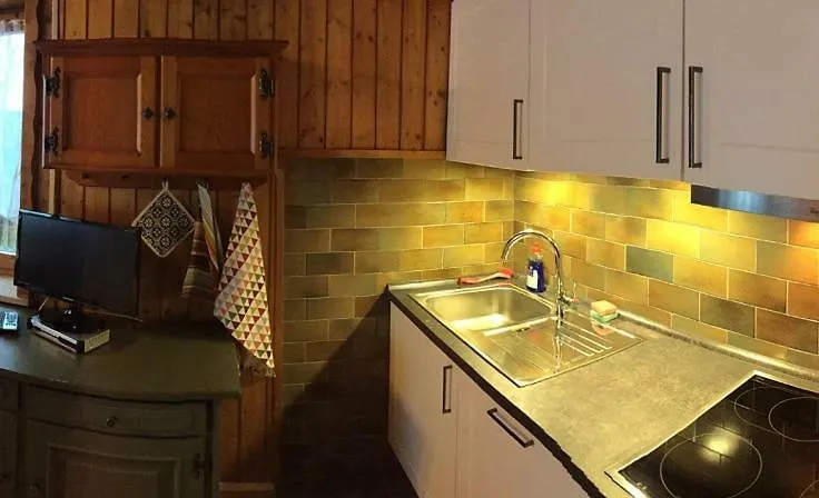 באייריש אייסנשטיין Ferienwohnung Waldheimat בית כפרי